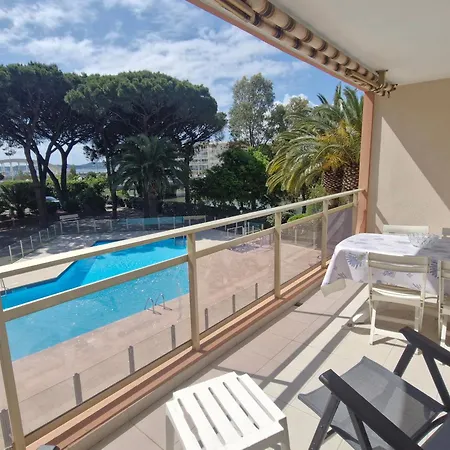 Appartement Avec Coin Nuit, Aperçu Mer, Piscine Et Parking à - Fr-1-780-95 *
